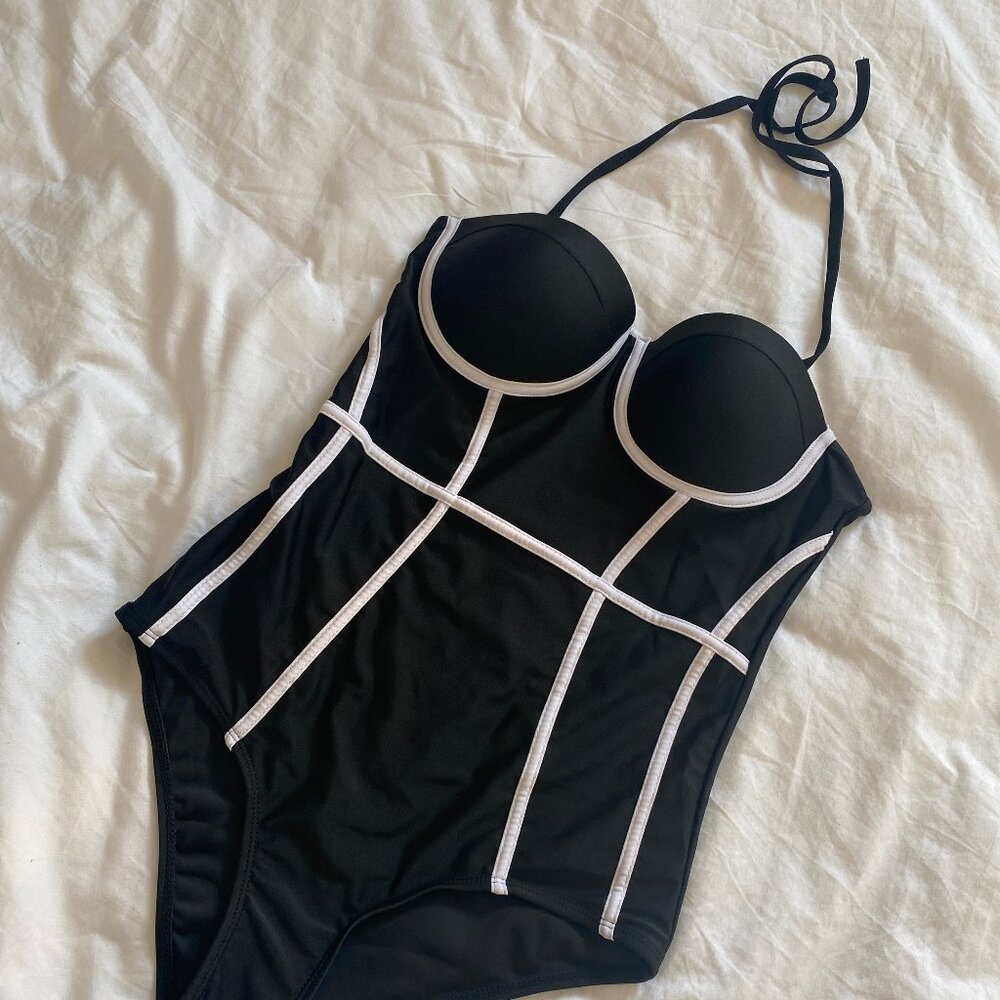 YesStyle Unworn Black and White One Piece Swimsuit